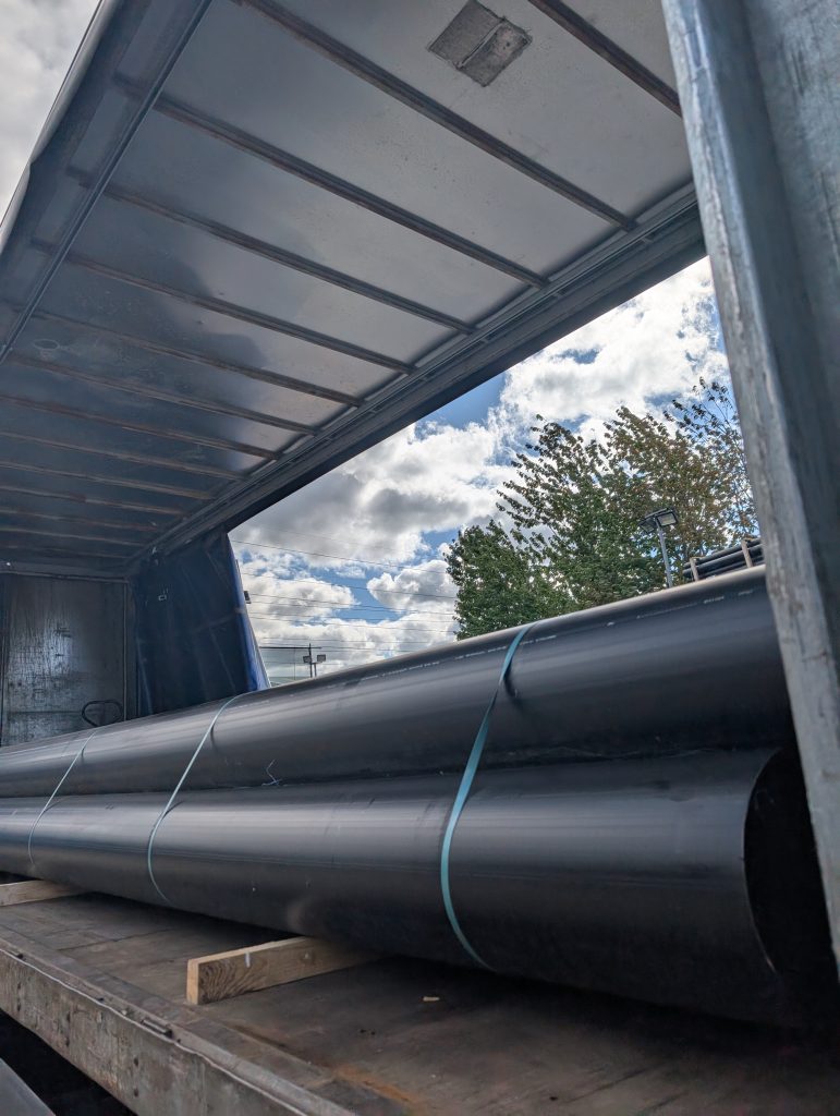 PXL_20250916_103037562.RAW-01.COVER